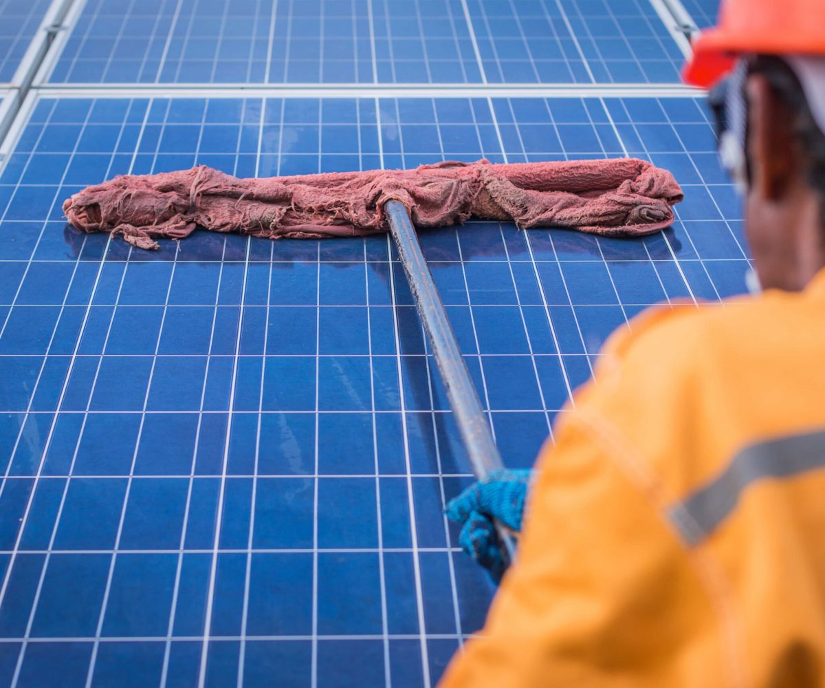 pv-reinigung-solaranlage-wischmopp-cleanaro